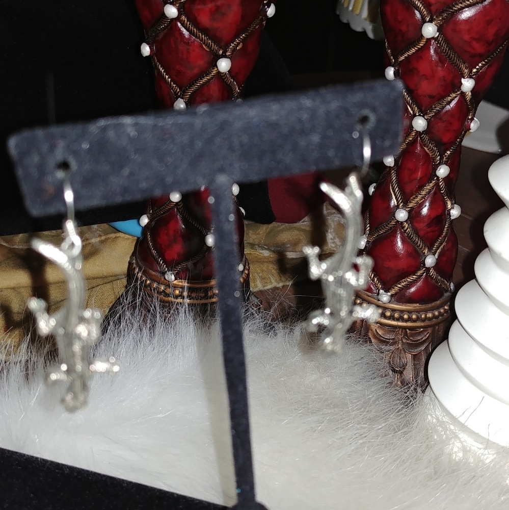 Alligator silver earrings Dangling